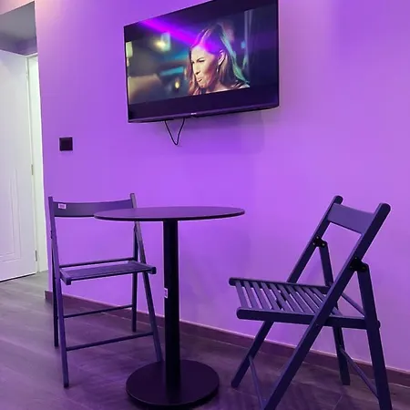 My Comfy Corner * 티라나